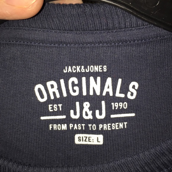 Jack & Jones Crewneck - Picture 3 of 4
